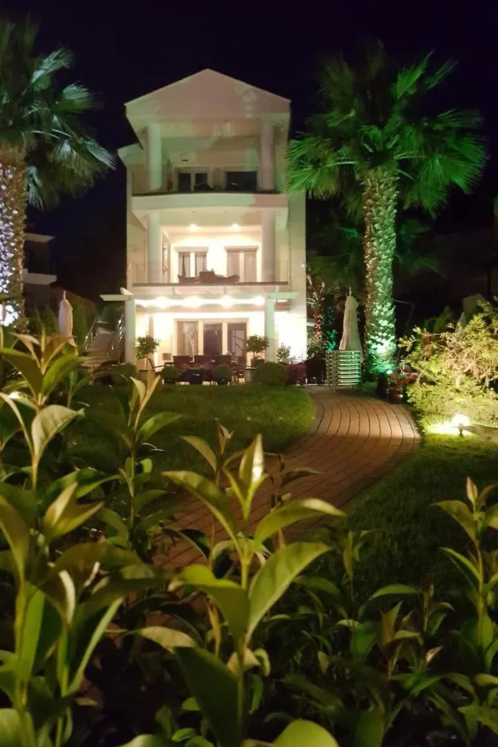 *** Aparthotel Sun Residence Exclusive Seaside Suites Polychrono Greece