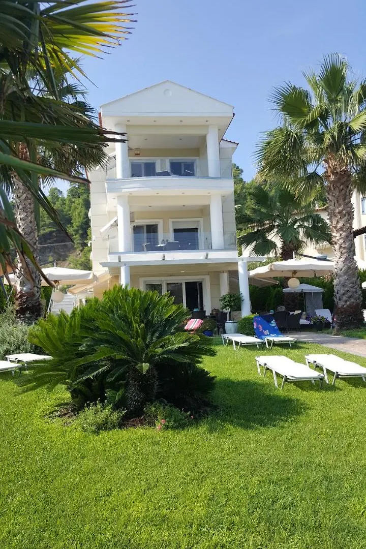 Sun Residence Exclusive Seaside Suites Polychrono Greece